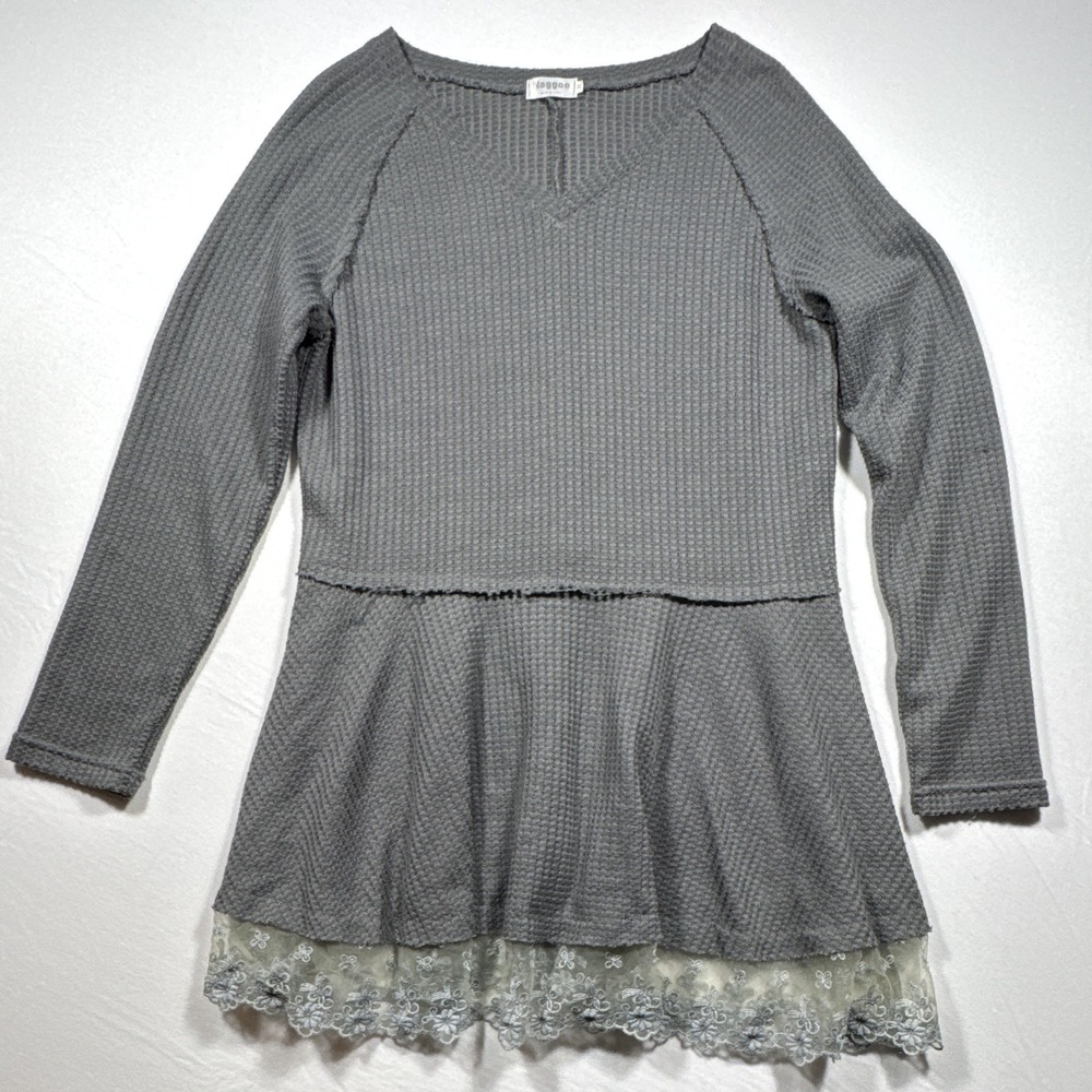 Naggoo Women's M Gray Fit & Flare Textured Knit Lace Hem Scoop Neck Top